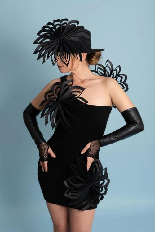 Avant-garde fashion design